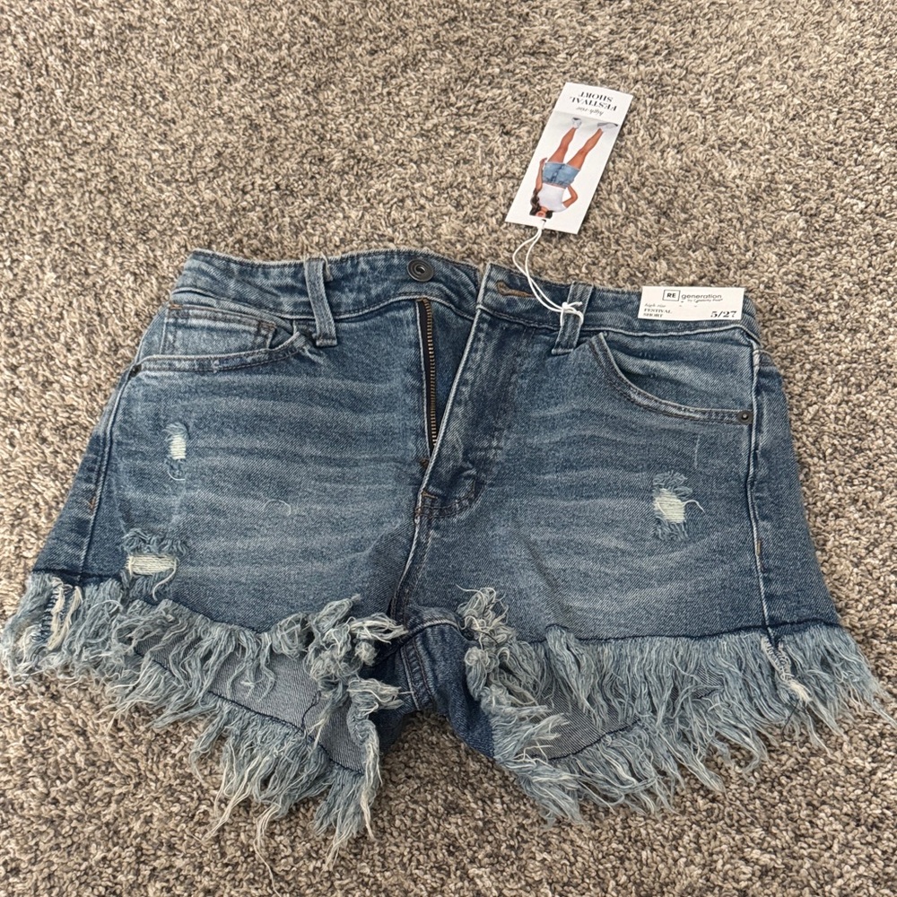 Frayed Hem Light Blue Denim Cutoff Shorts